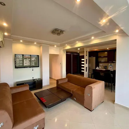 Апартаменты Sunny 2 Bdr Near The Sea Platform 357 *